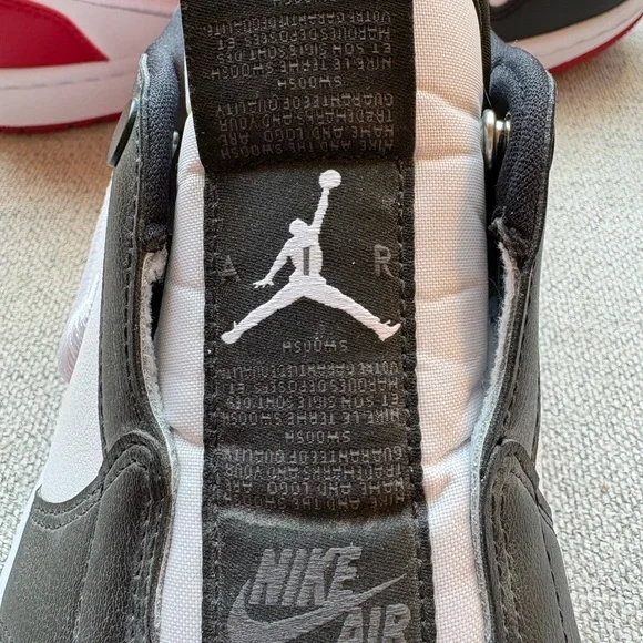 Nike Jordan 1 Retro Low Slip On Black White Red NBY AV3918-102 Women’s Size 9.5 - Picture 7 of 9